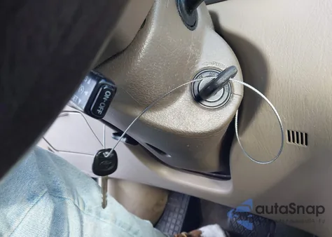 2005 Toyota Corolla Le из США, поврежденный, VIN 1NXBR32E75Z562062